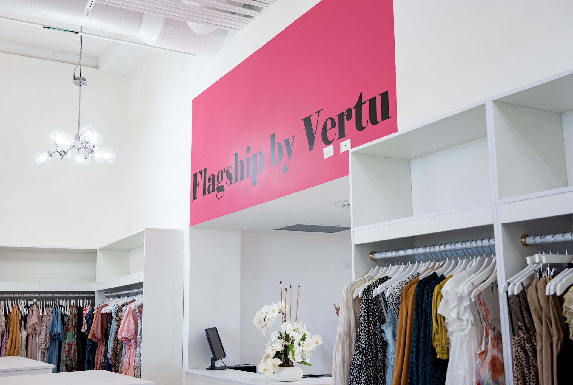 flagship by vertu store sign