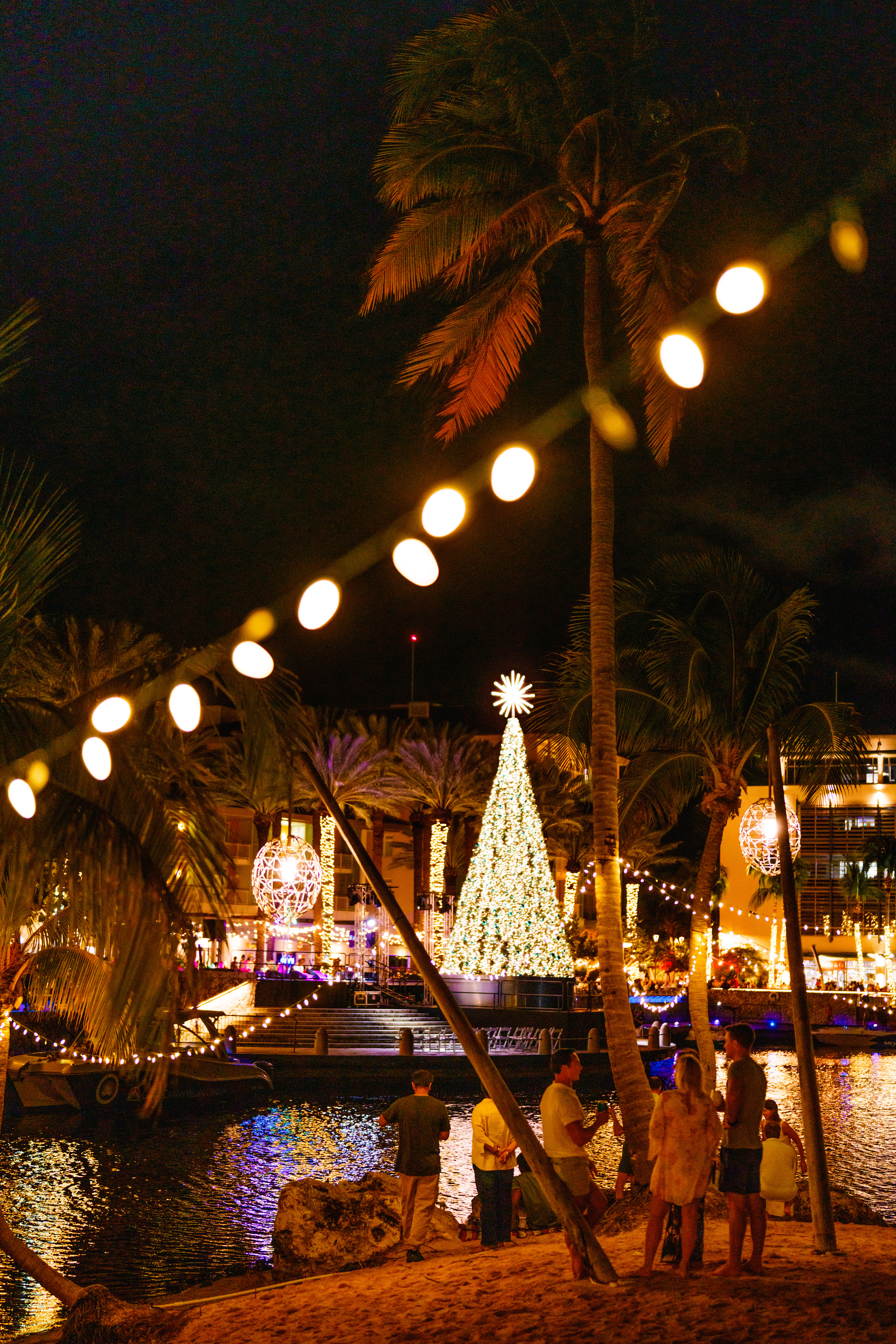 Camana Bay sparkles with holiday magic as Town Centre transforms