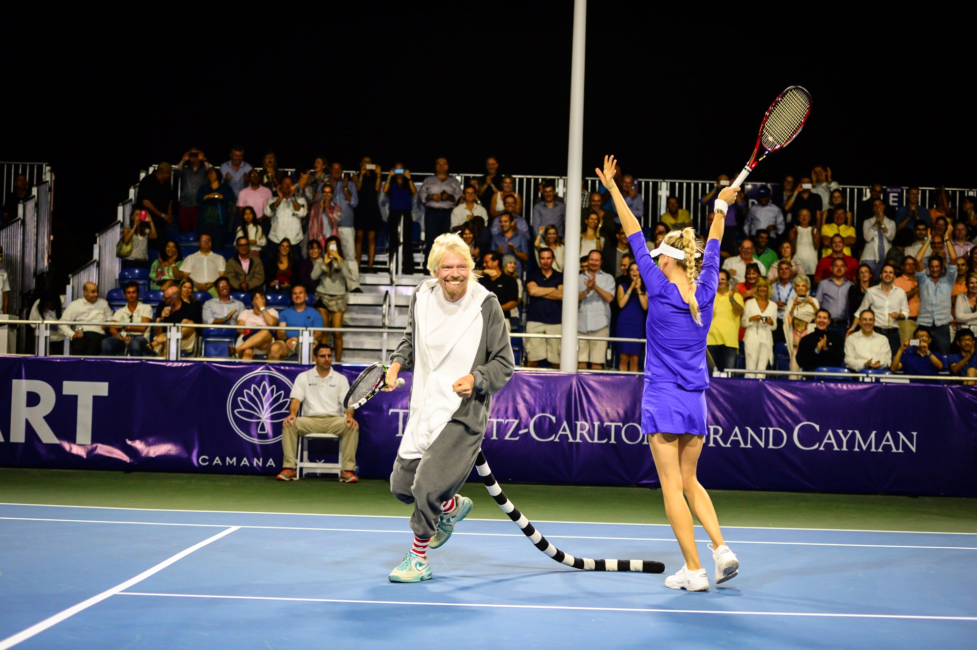 Richard Branson anna Kournikova play tennis on Grand Cayman